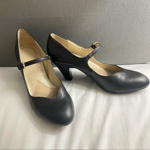 Believe Black Mary Jane Pump high heel - Naturalizer ( women’s 8.5 )